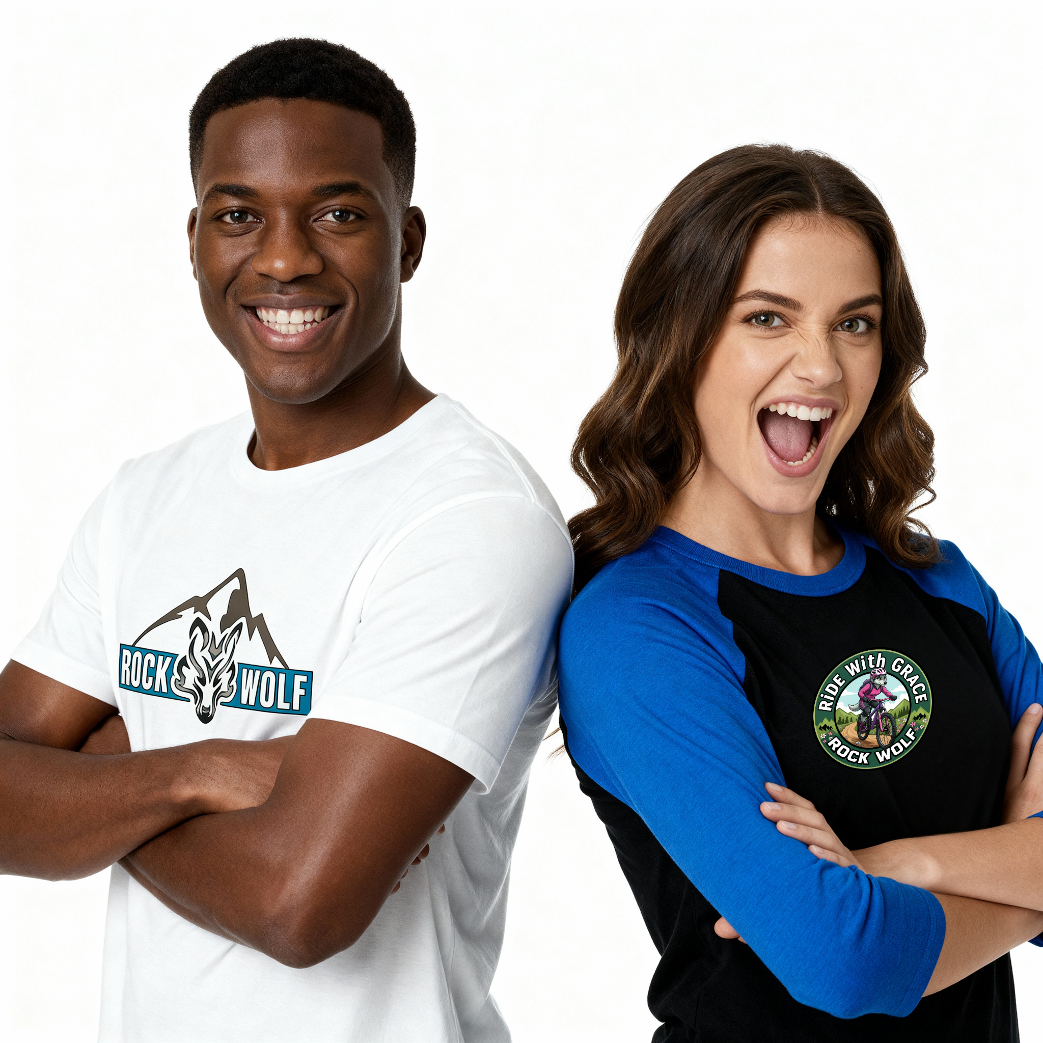 Modelos luciendo camisetas Rock Wolf